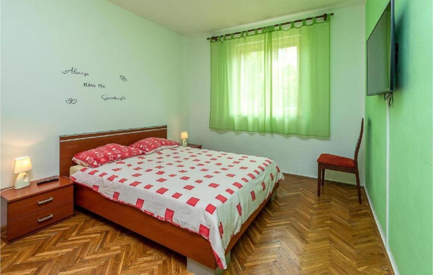 Apartman Ema 4+2 Koromačno Buitenkant foto