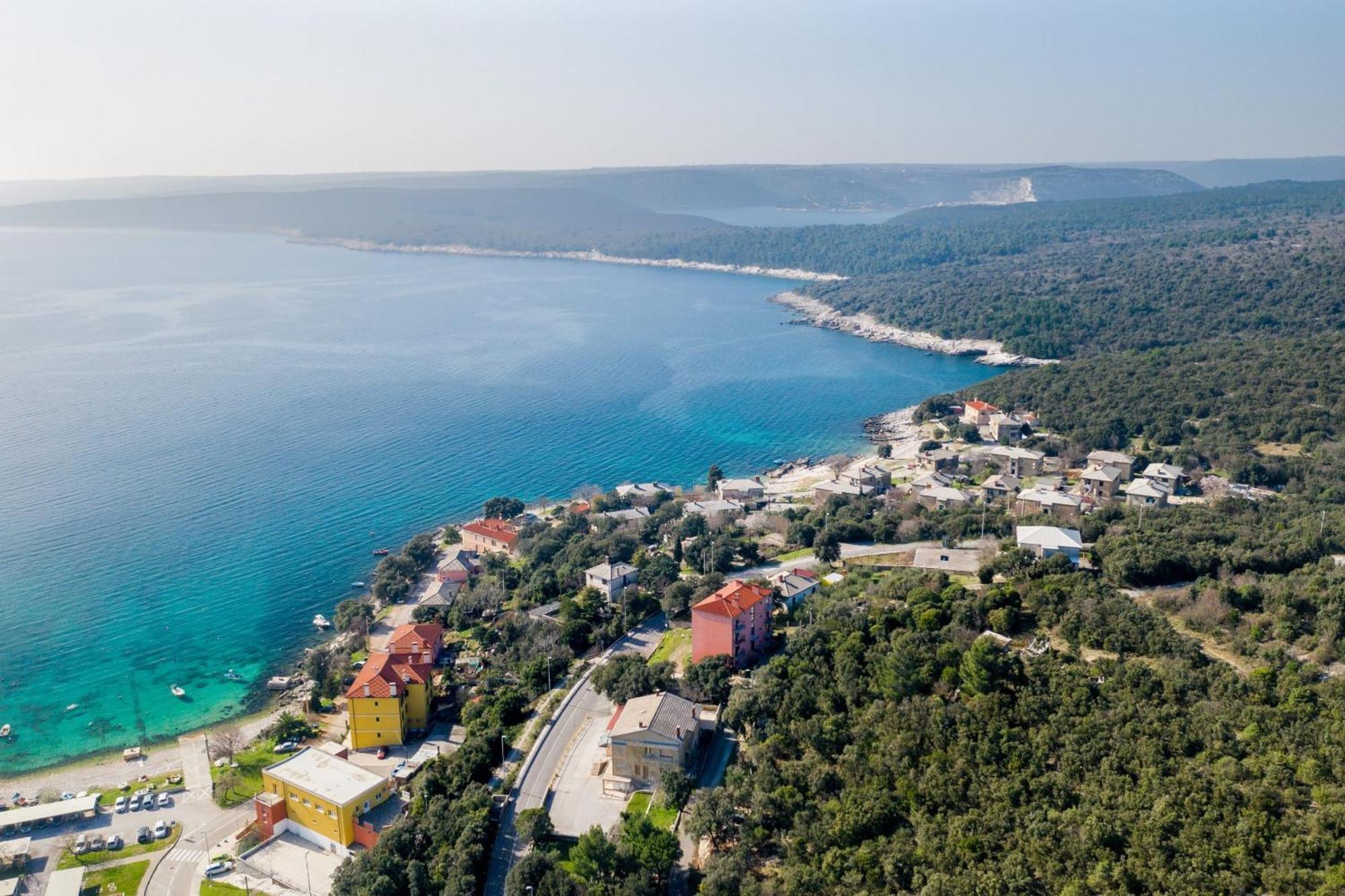Apartman Ema 4+2 Koromačno Buitenkant foto